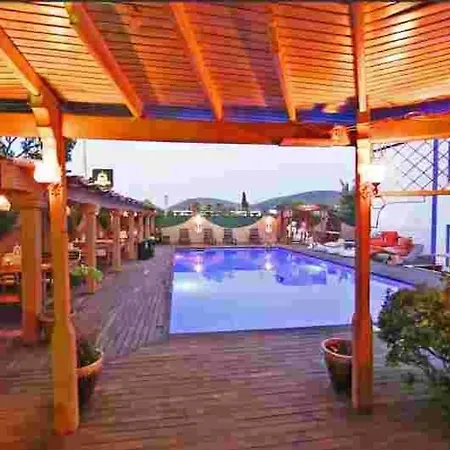 Casa Del Mar