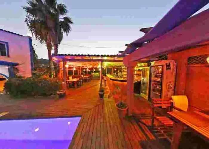 Casa Del Mar 호텔 *